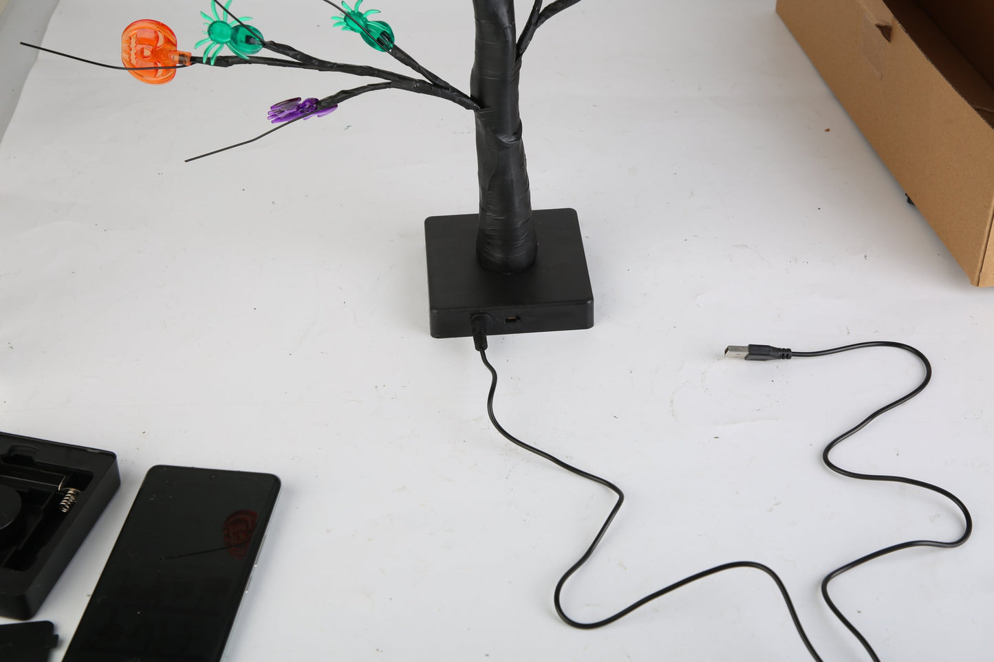 2Pack 1.97FT Lighted Halloween Trees Halloween Indoor Decorations